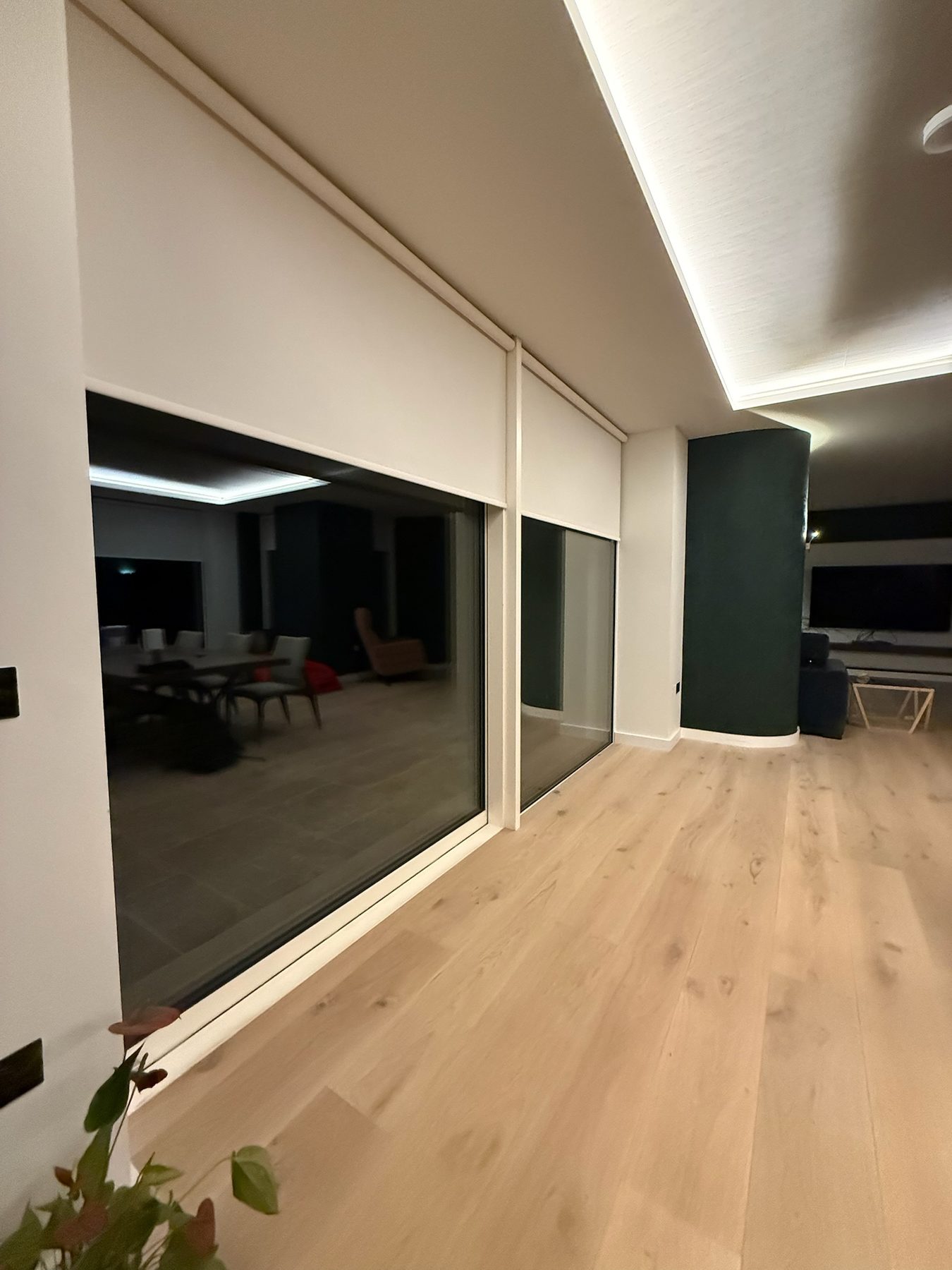Motorised Blinds Installation Maynooth Kildare – Dual Screen Roller Blinds with Smart Hub — photo 1